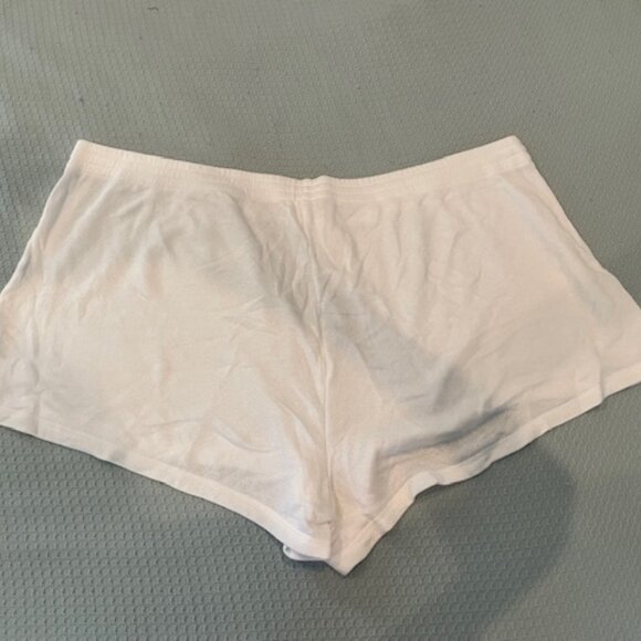 NWT SKIMS Light French Terry Loose Shorts SNOW Size 4x NEW Lounge Comfy White - Picture 5 of 10